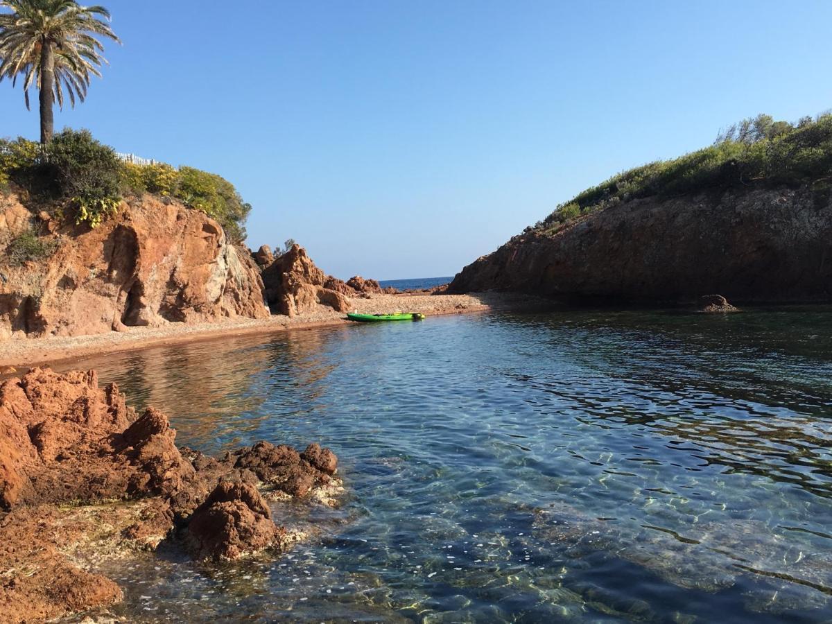 Les Marines D'Agay Studio Climatise Saint-Raphaël エクステリア 写真